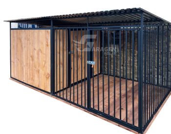 Hundezwinger 4x2m – Holzboden – Schutzhütte im Zwinger – ID588