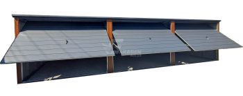 Blechgarage 9x5m - 3x Schwingtor - Holzoptik - Anthrazit - Flachdach ID990